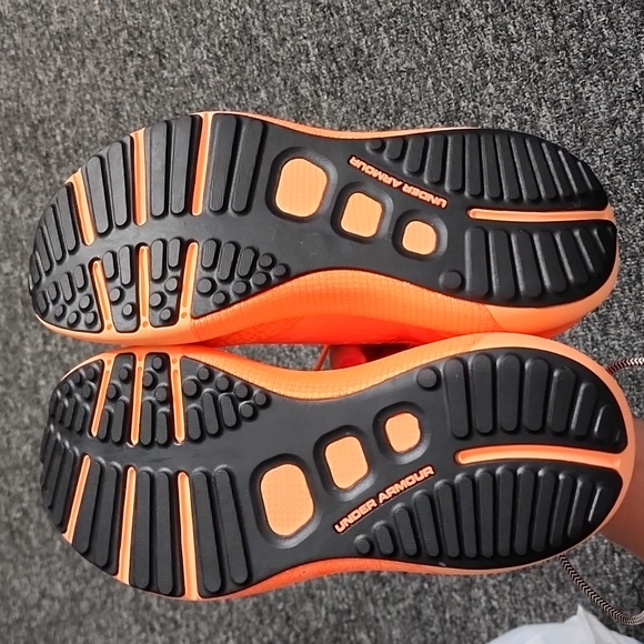 Under Armour HOVR Phantom 3 Trainer Running Athletic Shoes in Panic Orange - Picture 8 of 11